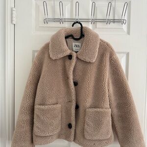 Zara Tan Teddy Jacket Cozy Oversized Silhouette